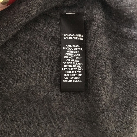 100% Cashmere Tunic Sweater - Picture 7 of 9